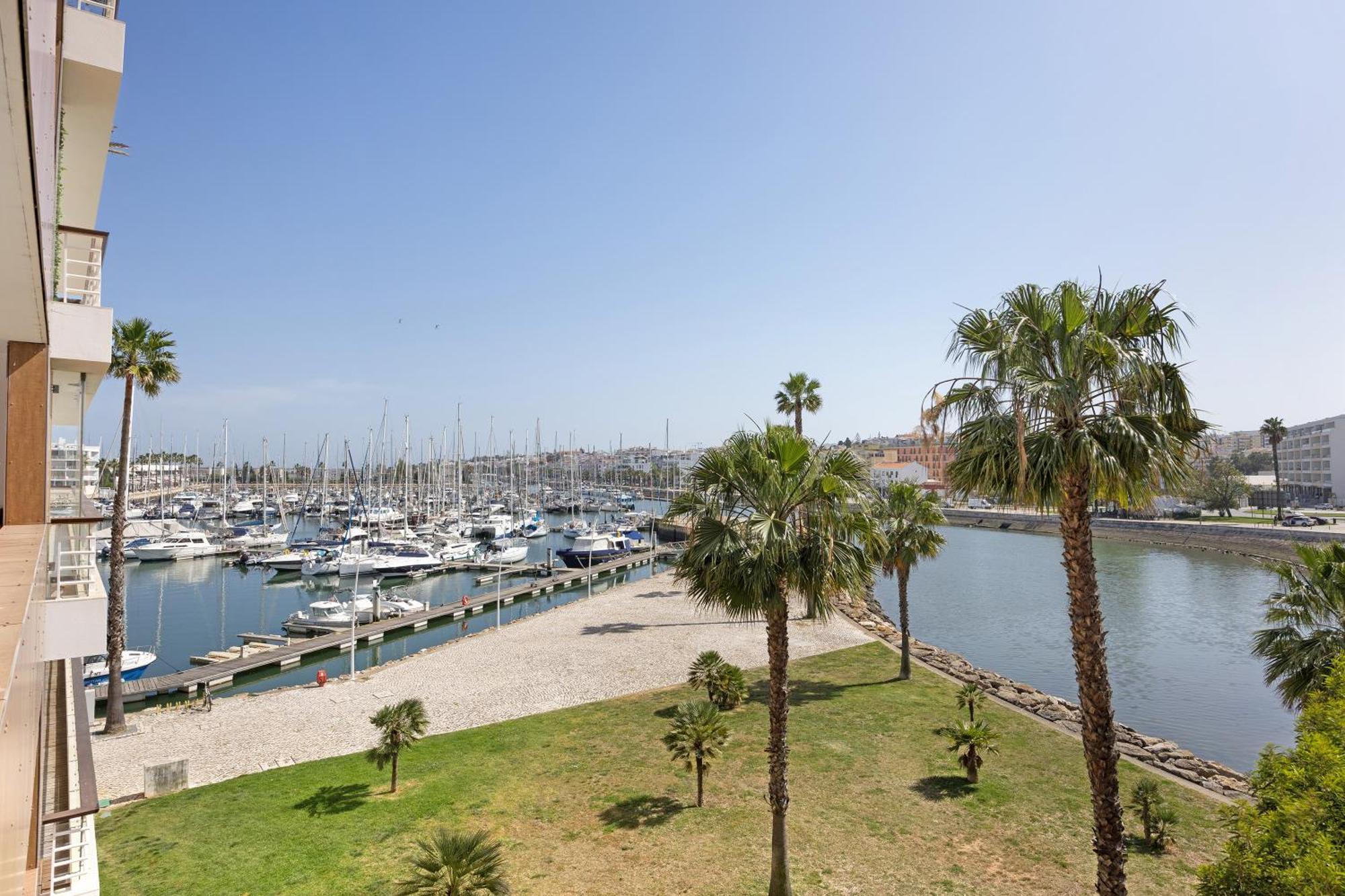 Marina Elegance Lägenhet Lagos Exteriör bild